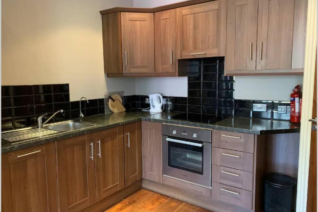 Centre Of Dingle Town - Luxury Holiday Apartment Luaran gambar