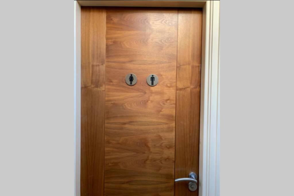 Centre Of Dingle Town - Luxury Holiday Apartment Luaran gambar